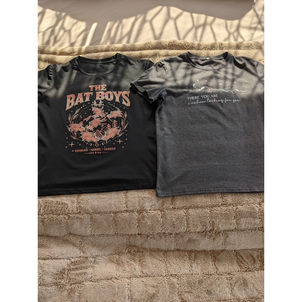 ACOTAR Shirt Bundle The Bat Boys Night Court Rhysand Graphic Tees Large 2pk